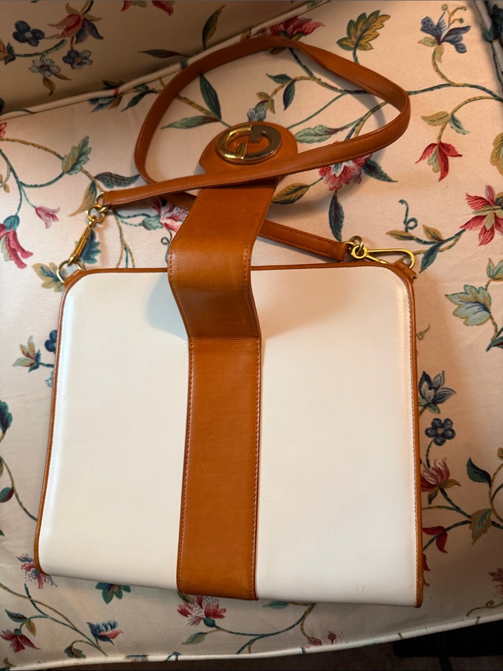 Vintage Gucci White and Tan Blondie Shoulder Bag - Picture 6 of 7